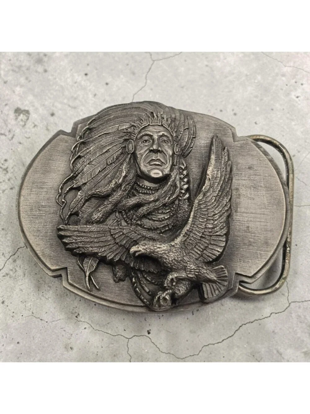 Siskiyou 1989 Indian Chief Eagle Belt Buckle Vintage Western Style Pewter USA
